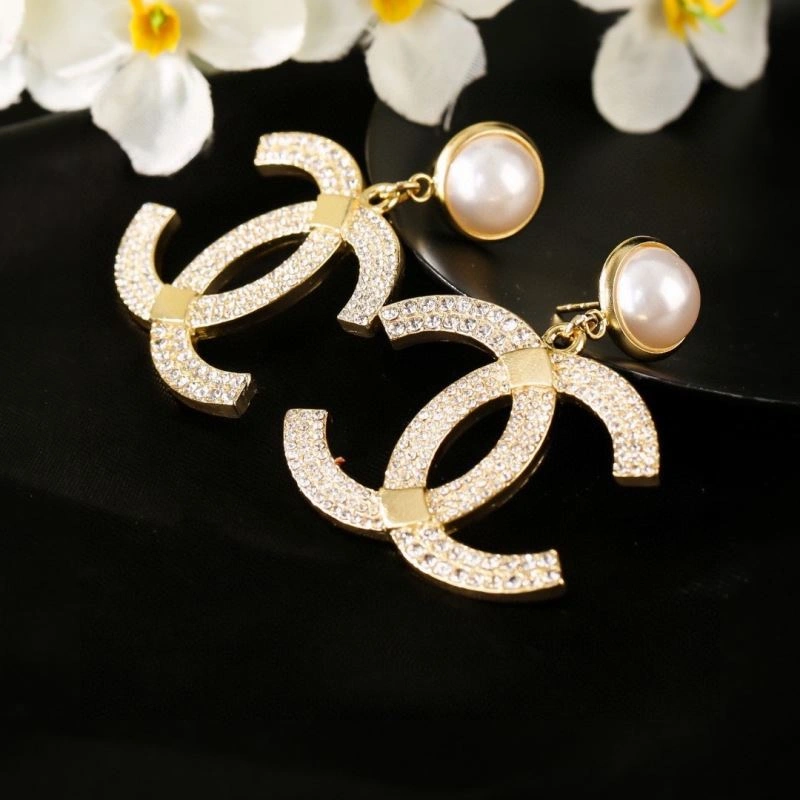 Breathable Chanel Earrings 228855