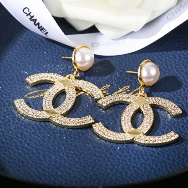 Breathable Chanel Earrings 228855