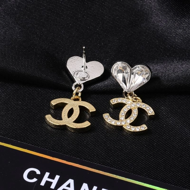 Chanel Earrings Compact 228872