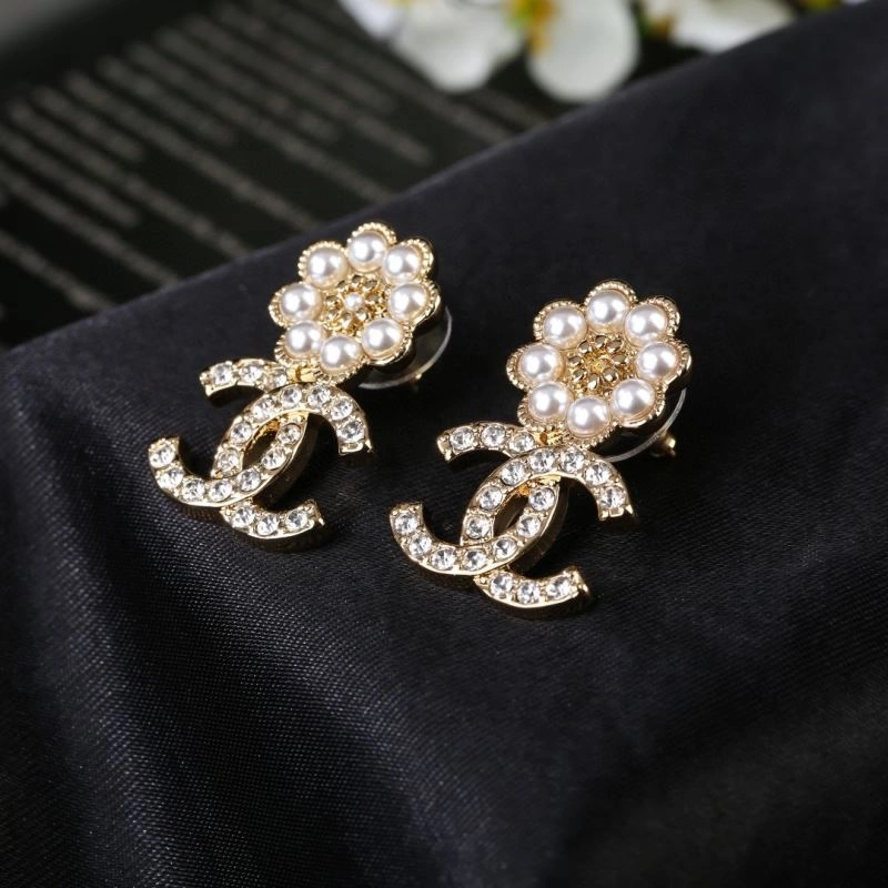 Chanel Earrings Bright 228964