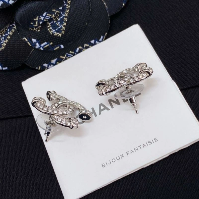 Durable Chanel Earrings 228852