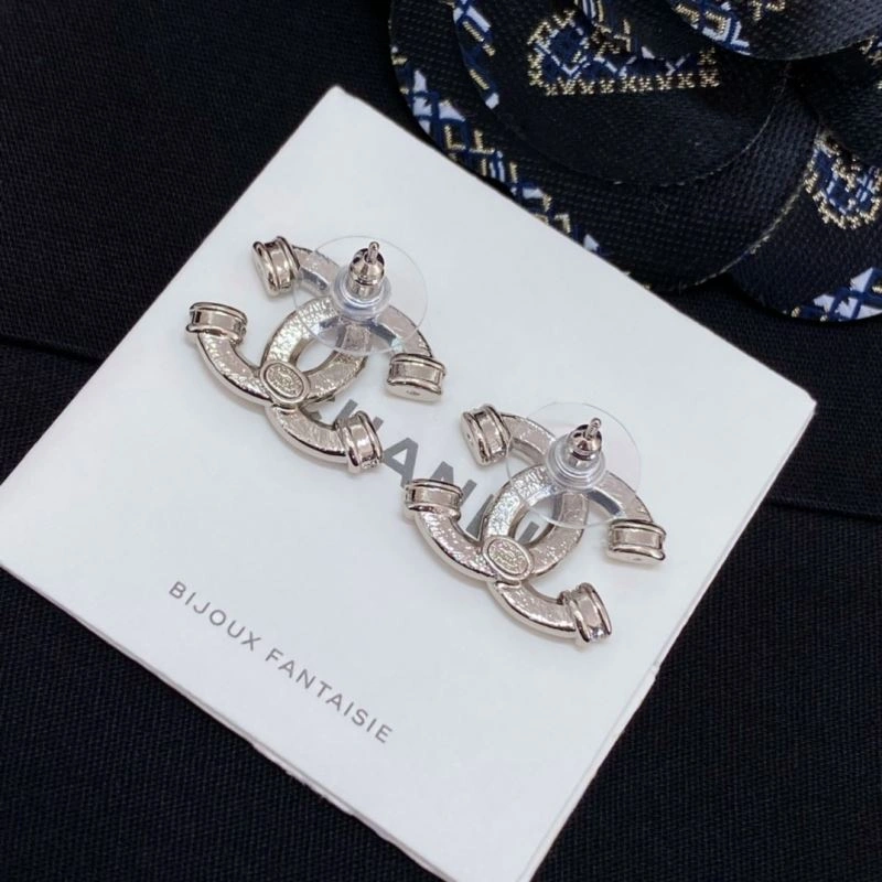 Durable Chanel Earrings 228852