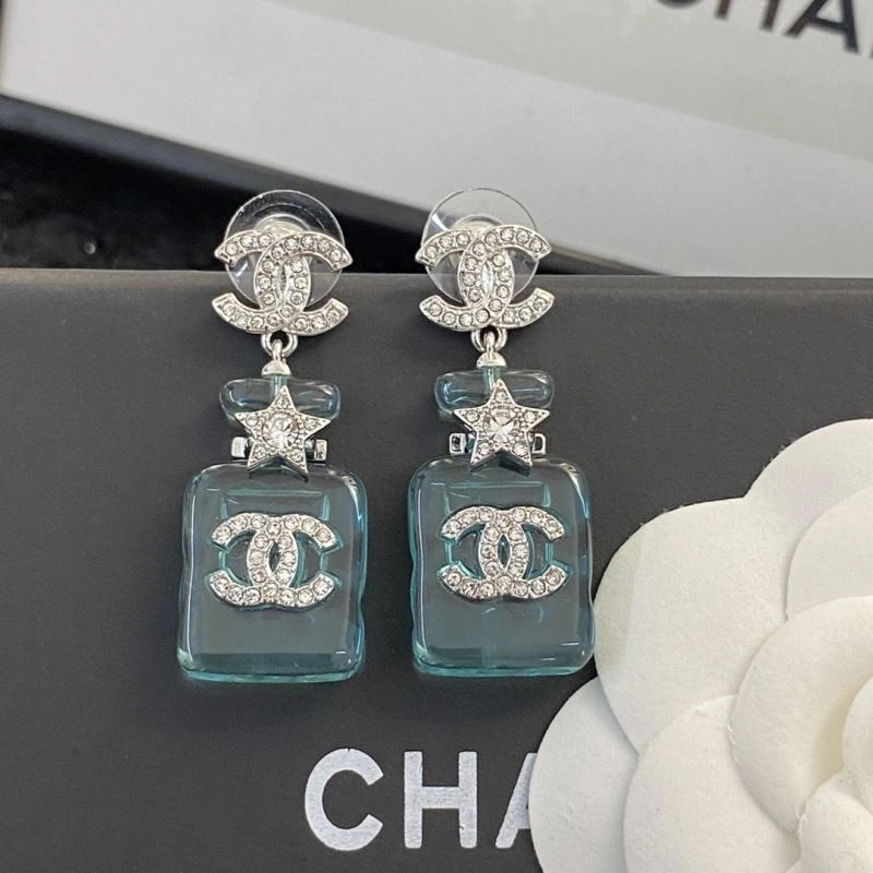 Chanel Earrings Bold 228867