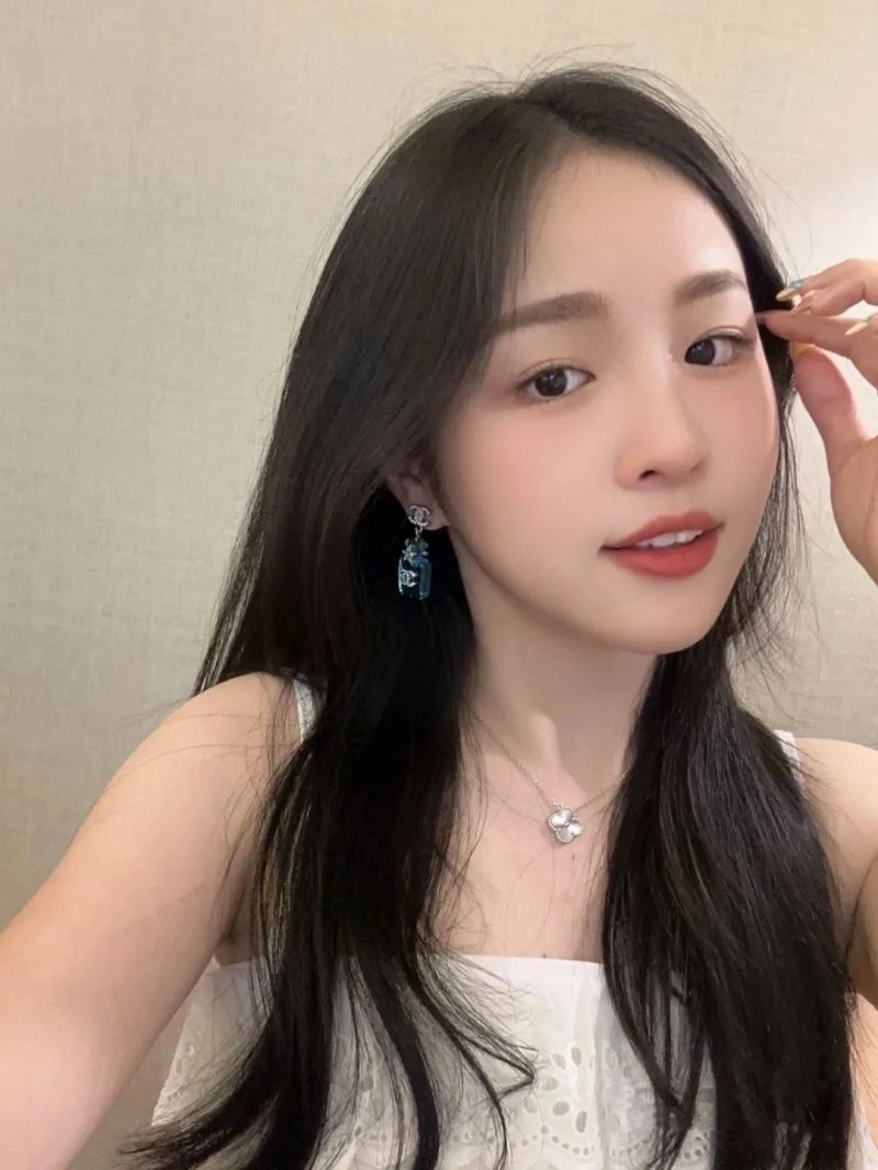 Chanel Earrings Bold 228867