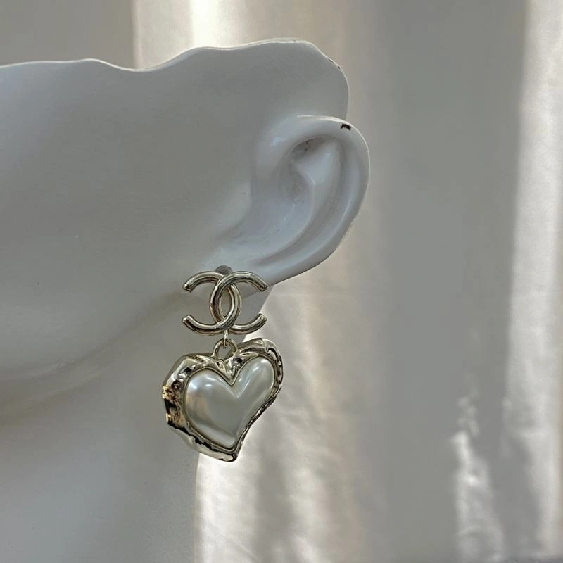 Modern Chanel Earrings 228865