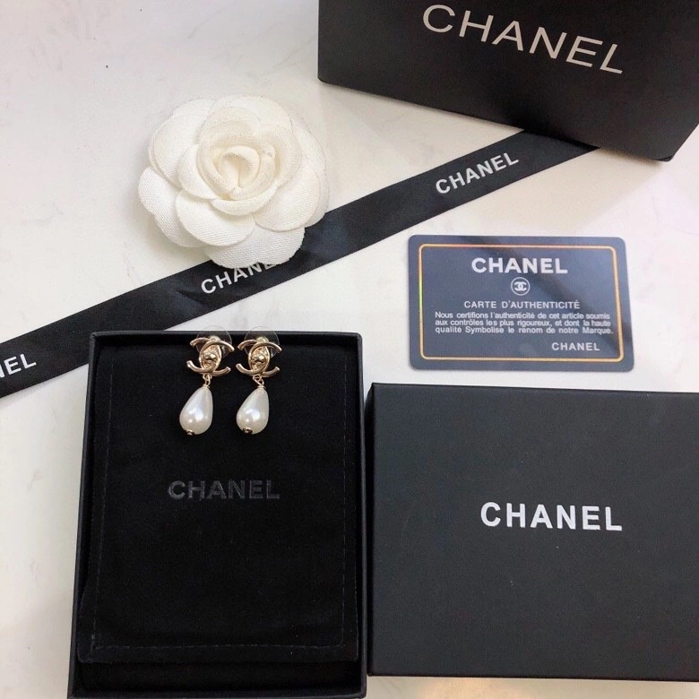 Chanel Earrings FashionForward 228853