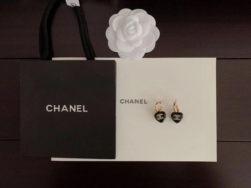 Resilient Chanel Earrings 228844
