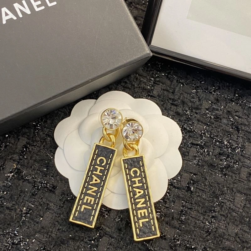 Chanel Earrings Unisex 228862