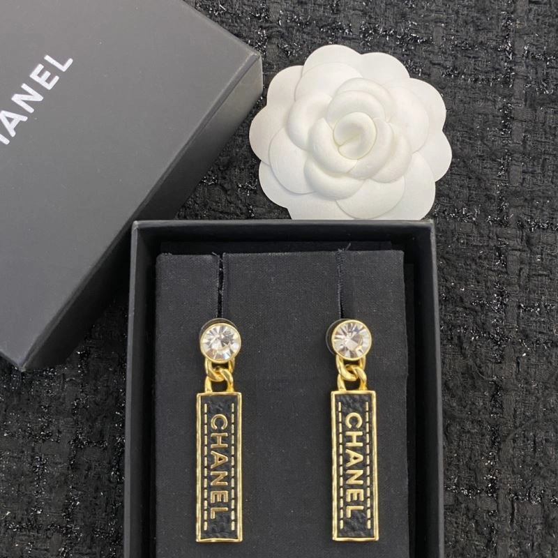 Chanel Earrings Unisex 228862