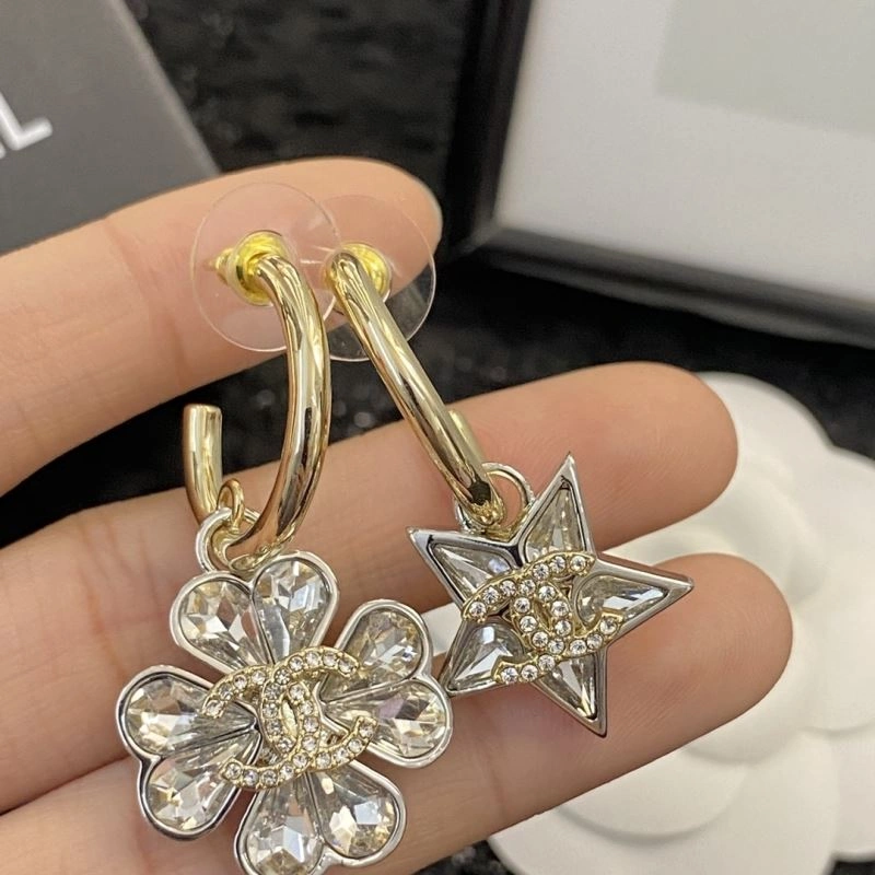 Chanel Earrings Efficient 228882