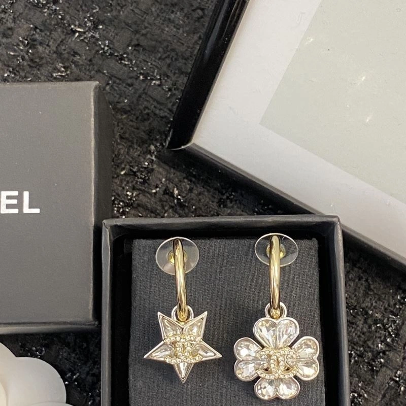 Chanel Earrings Efficient 228882