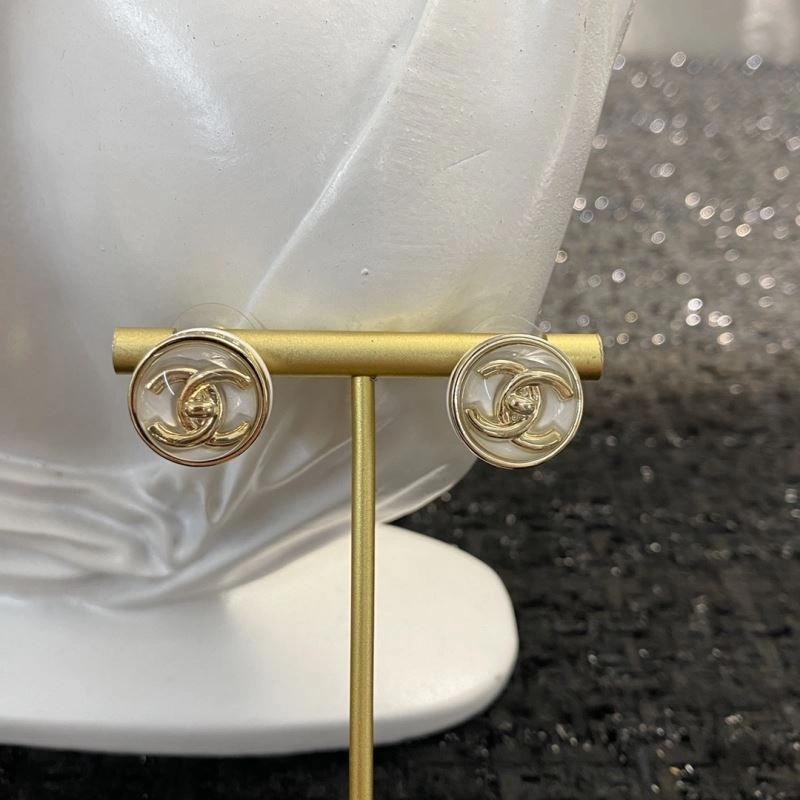 Chanel Earrings MoistureWicking 228857