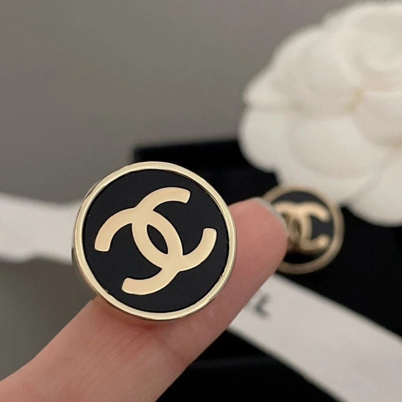 Chanel Earrings Comfortable 228839