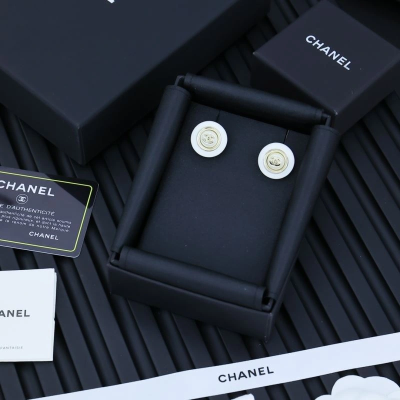 Chanel Earrings Minimalist 228836