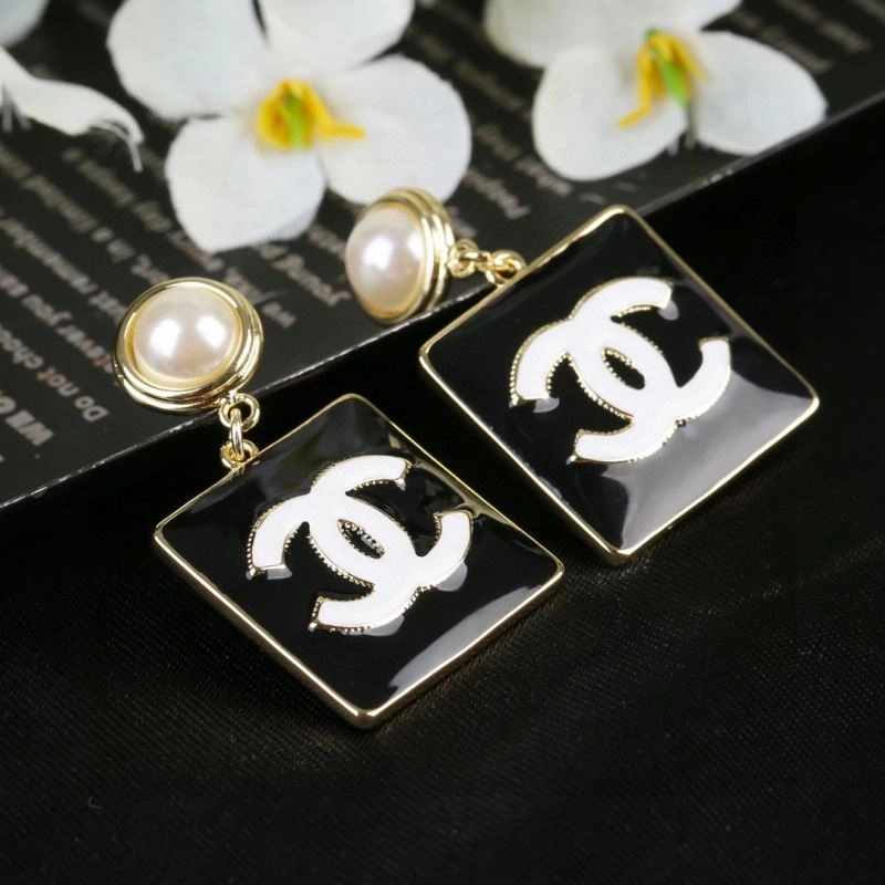 Chanel Earrings Efficient 228832
