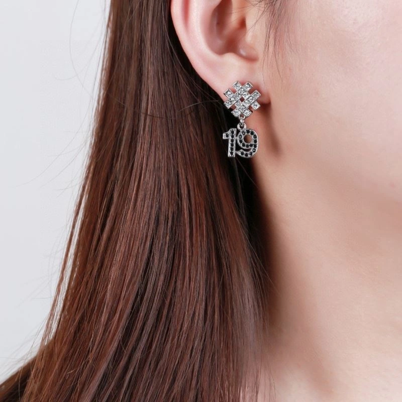 Chanel Earrings Modern 228817