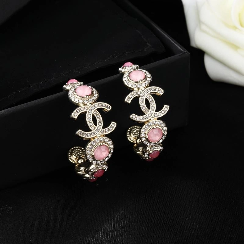 Breathable Chanel Earrings 228821