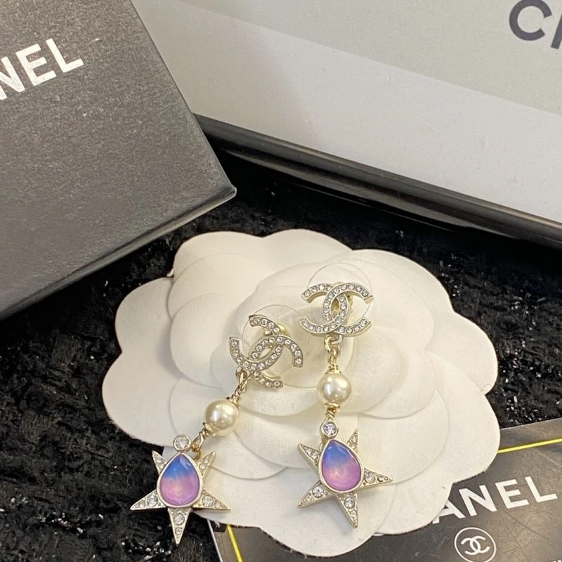Supportive Chanel Earrings 228849