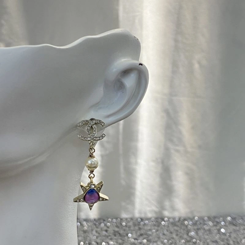 Supportive Chanel Earrings 228849