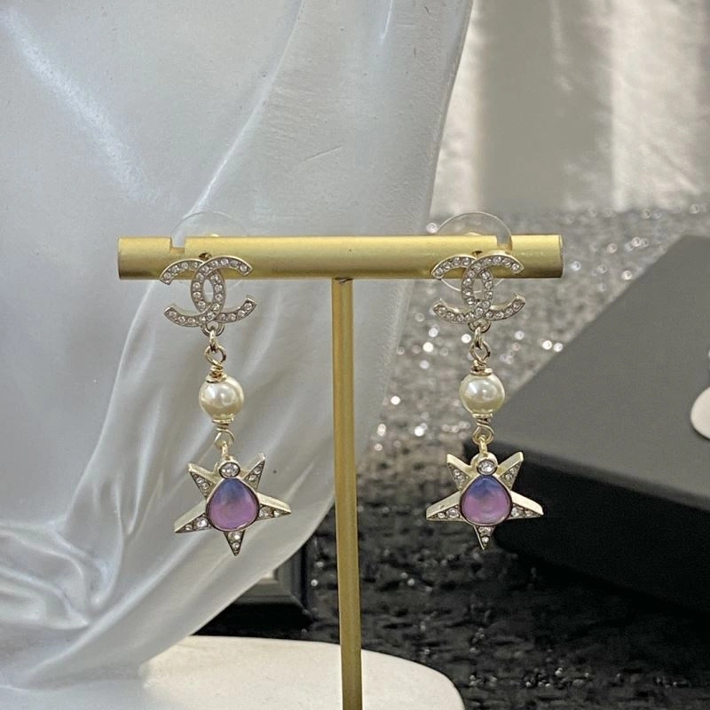 Supportive Chanel Earrings 228849