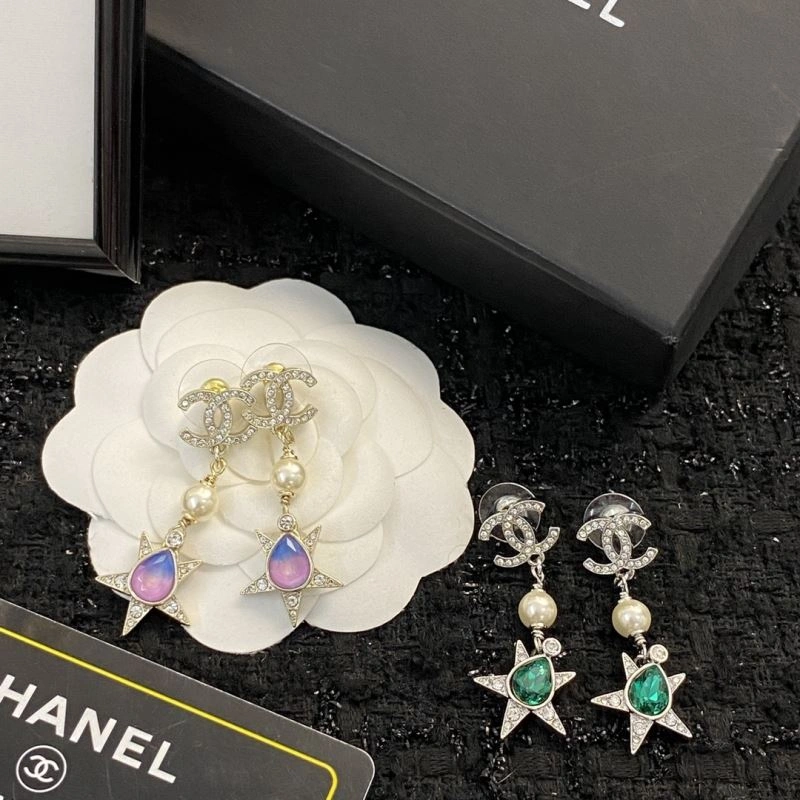 Supportive Chanel Earrings 228849
