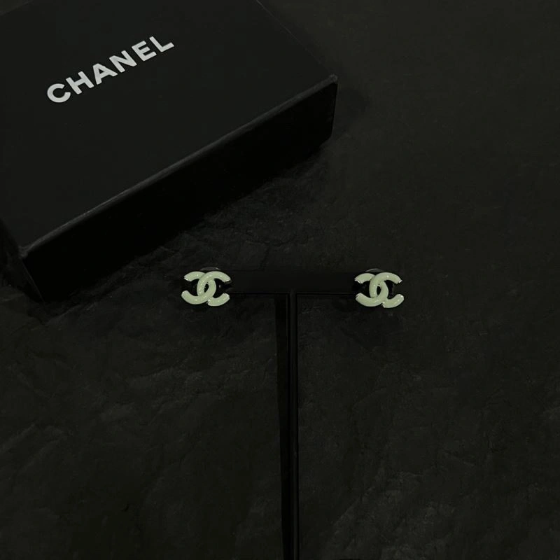 Durable Chanel Earrings 228864