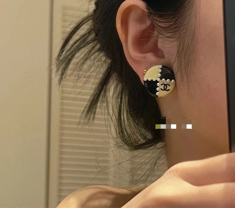 ZipUp Chanel Earrings 228810