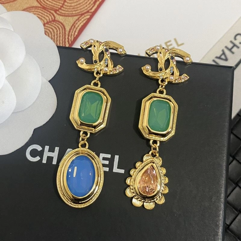 Chanel Earrings Efficient 228805