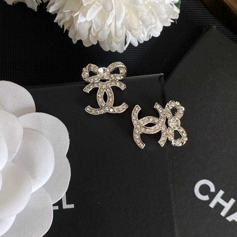 Sporty Chanel Earrings 228830