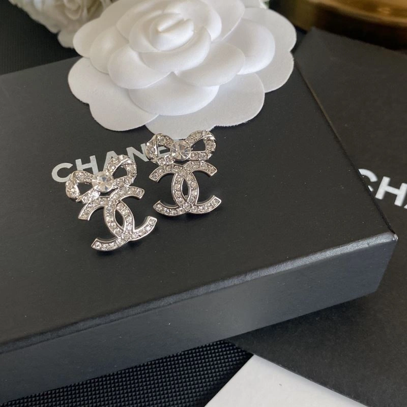 Sporty Chanel Earrings 228830