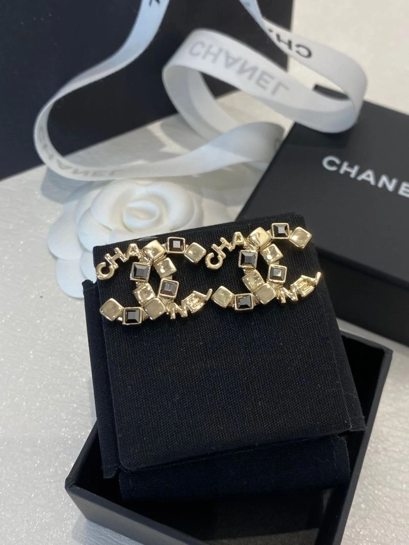 Premium Chanel Earrings 228803