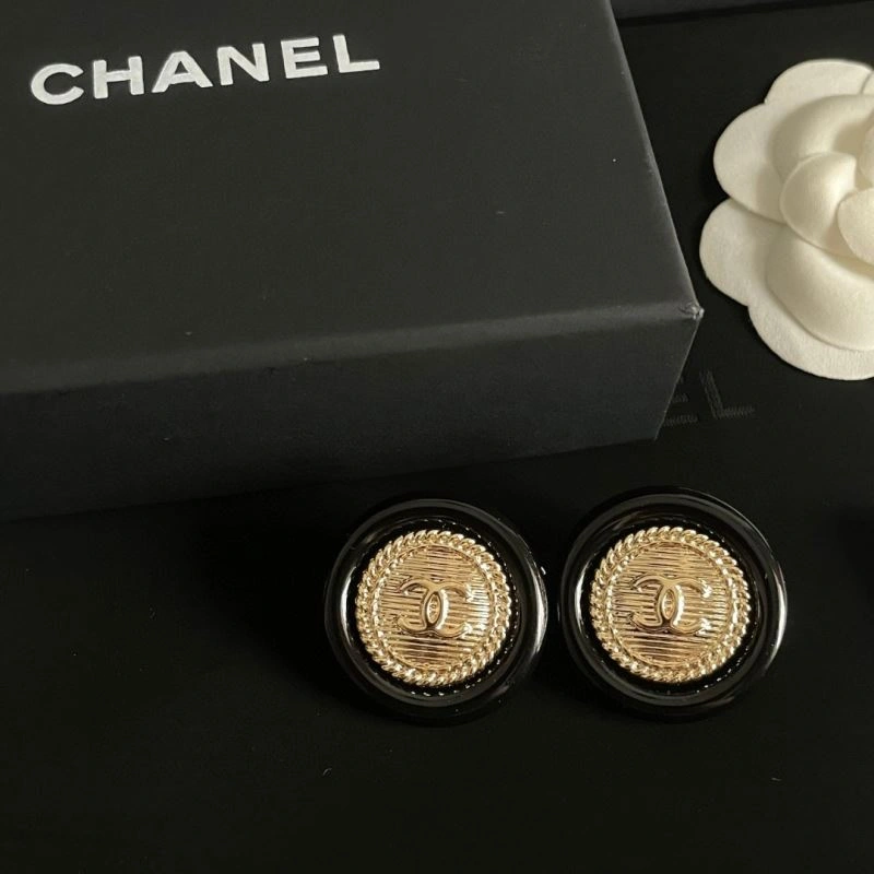 Chic Chanel Earrings 228823