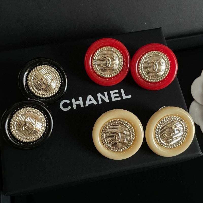 Chic Chanel Earrings 228823