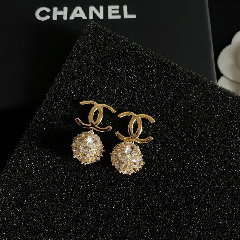 Bright Chanel Earrings 228818