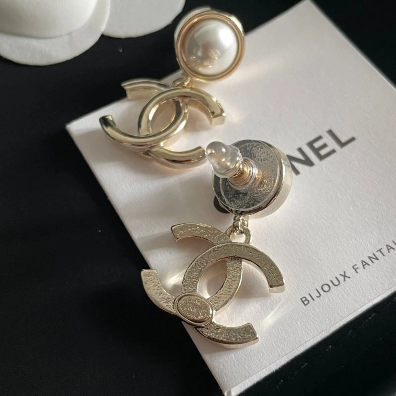 Chanel Earrings Youthful 228797