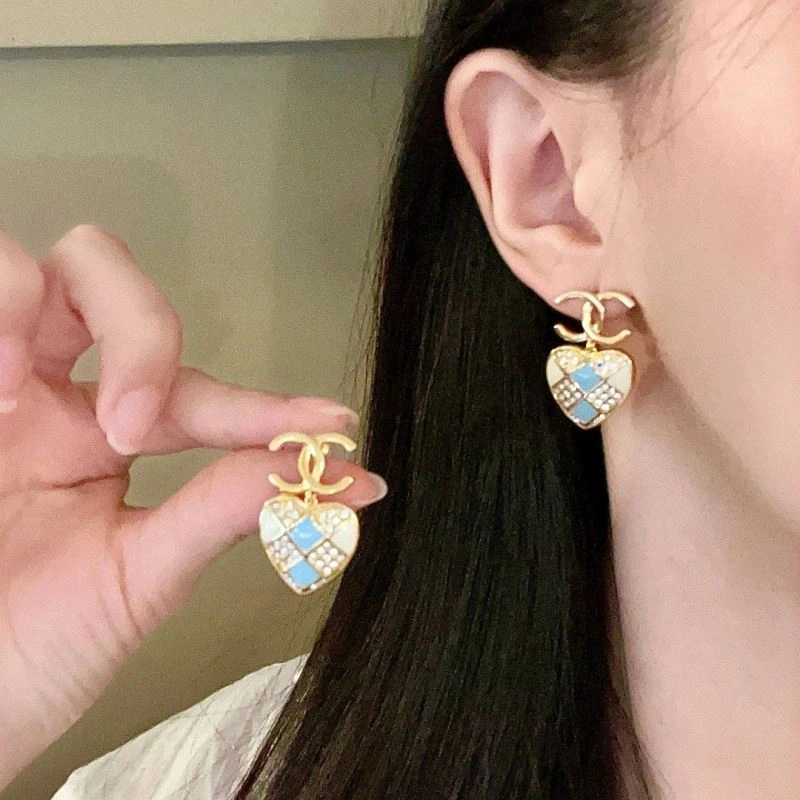 Chanel Earrings Breathable 228787