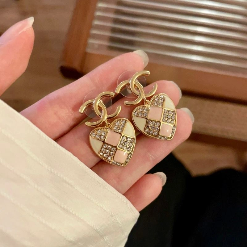 Breathable Chanel Earrings 228792