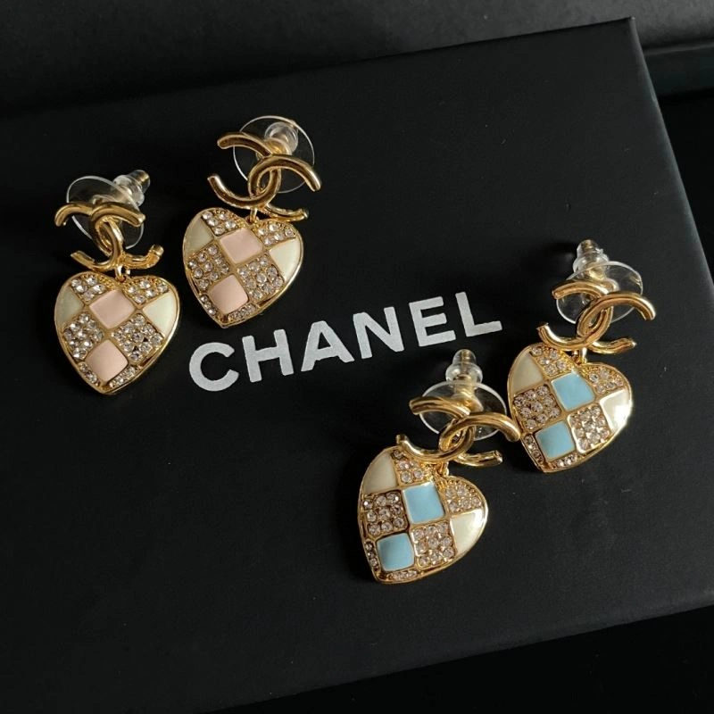 Breathable Chanel Earrings 228792
