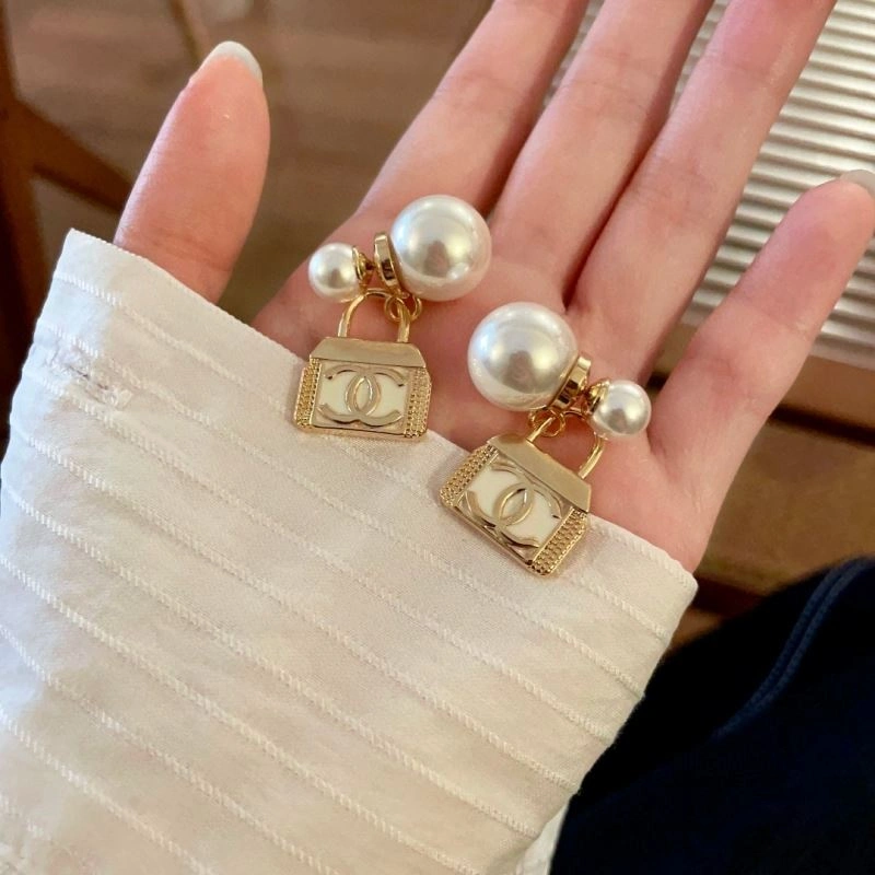 Chanel Earrings TechFriendly 228808