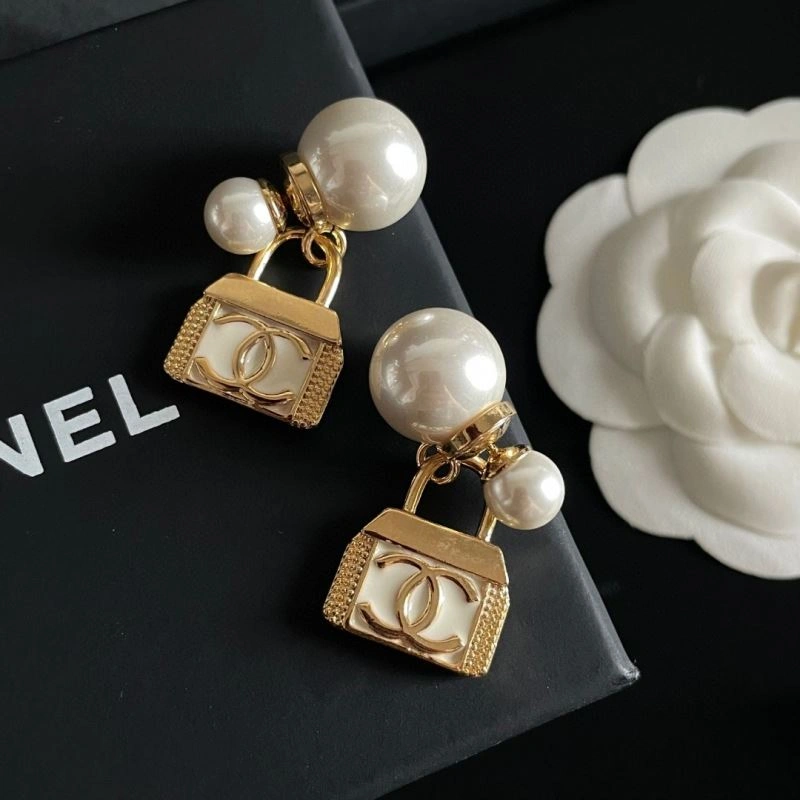 Chanel Earrings TechFriendly 228808