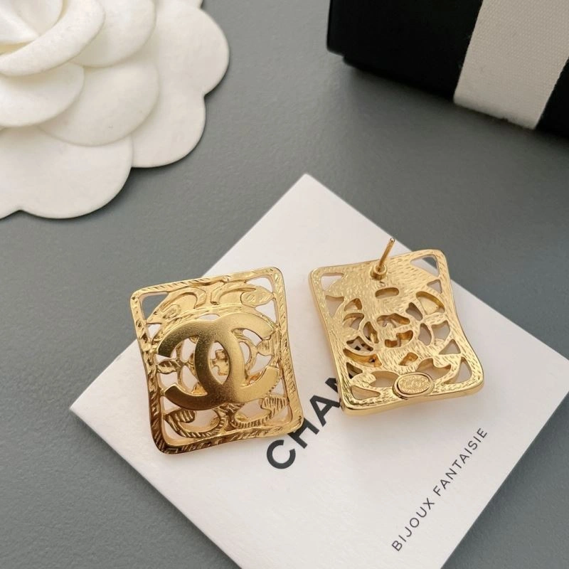 Chanel Earrings StreetReady 228789