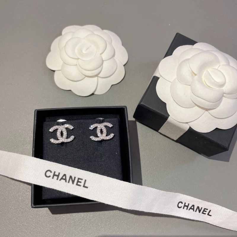 Chanel Earrings Durable 228782