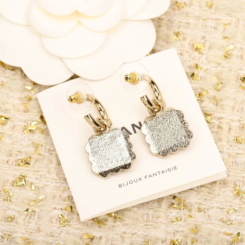Resilient Chanel Earrings 228780