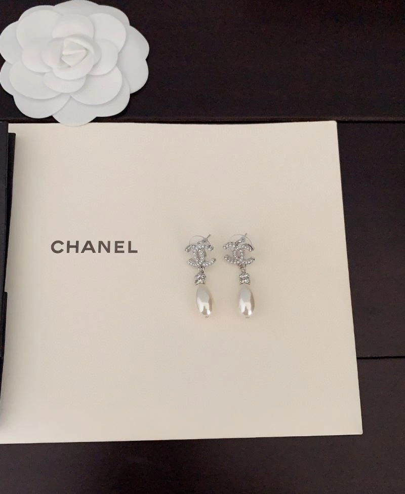 ModernLook Chanel Earrings 228845