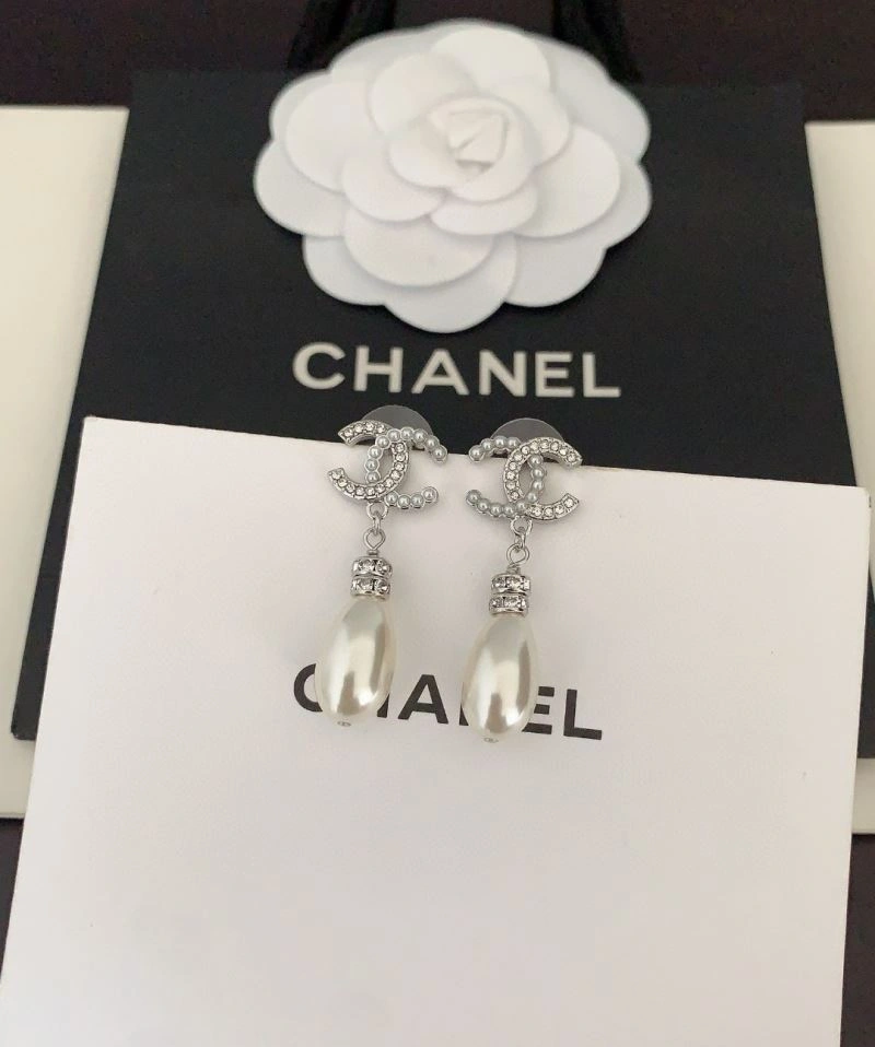 ModernLook Chanel Earrings 228845
