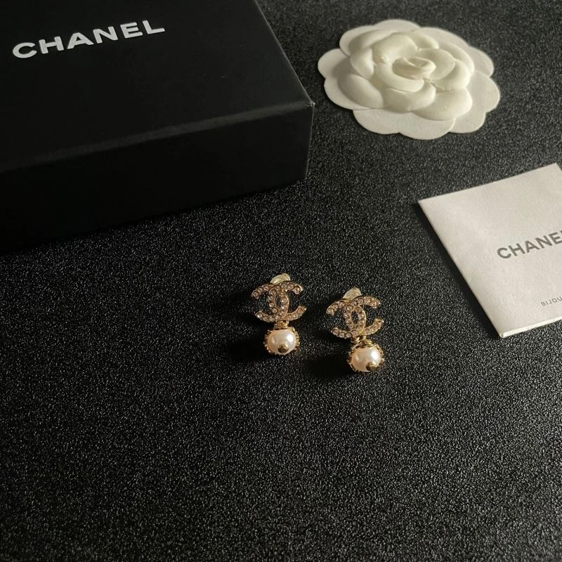 Chanel Earrings Refined 228775