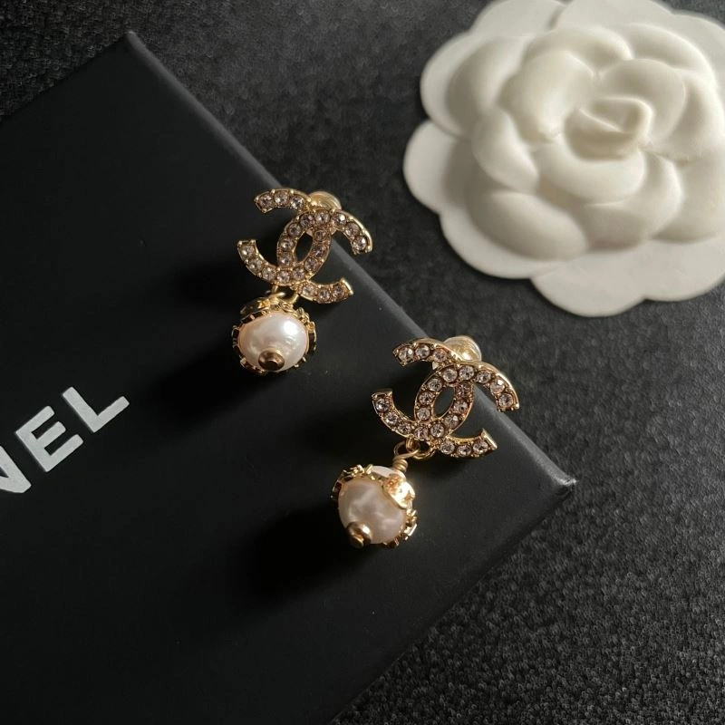 Chanel Earrings Refined 228775