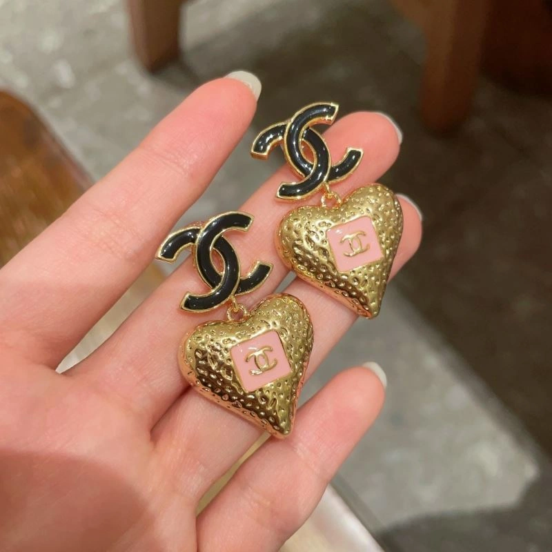 Chanel Earrings Resilient 228840