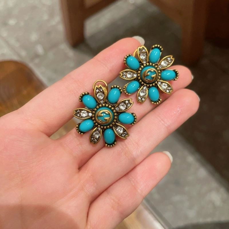 Chanel Earrings Snug 228793