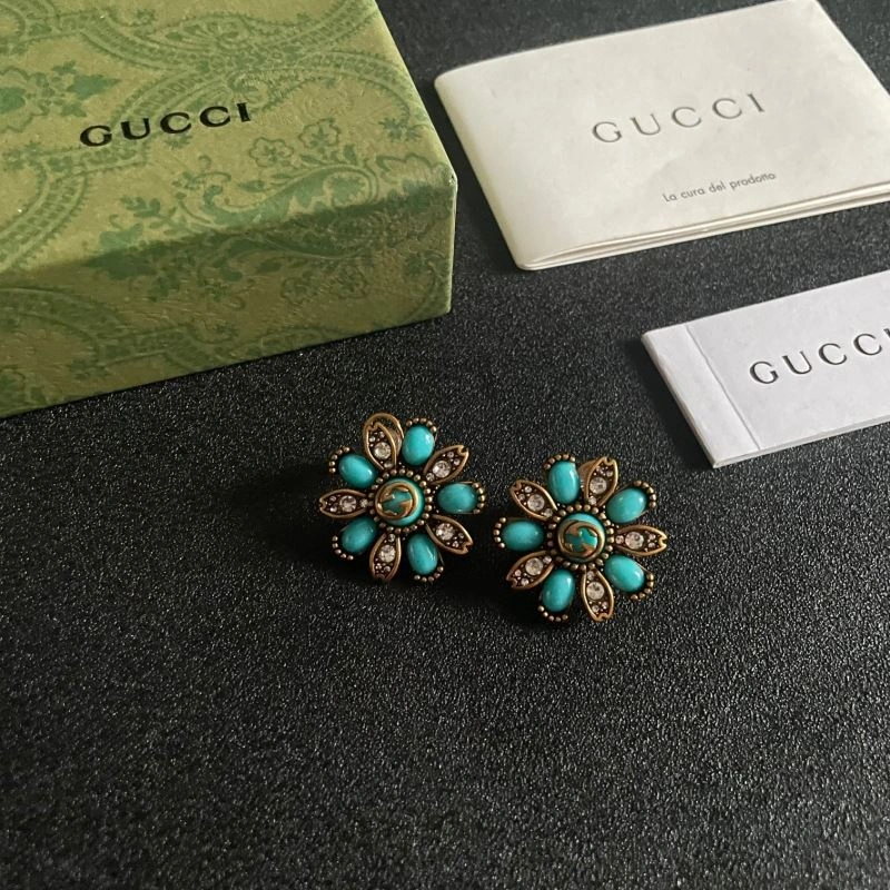 Chanel Earrings Snug 228793